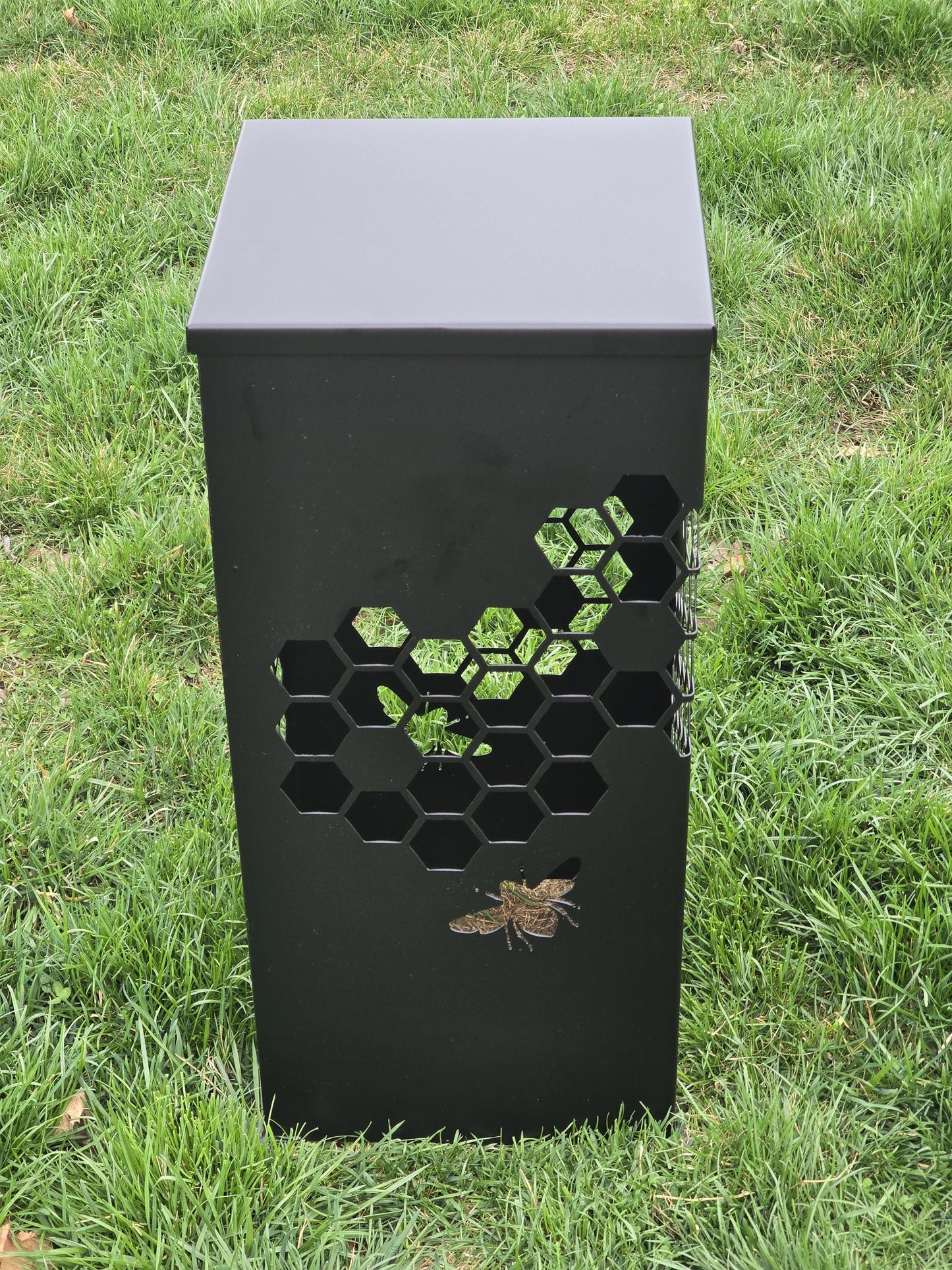 Beehive Pattern Garden Column, Tower Yard Decoration, Landscape Décor - Finish Options - 27" tall x 12" wide