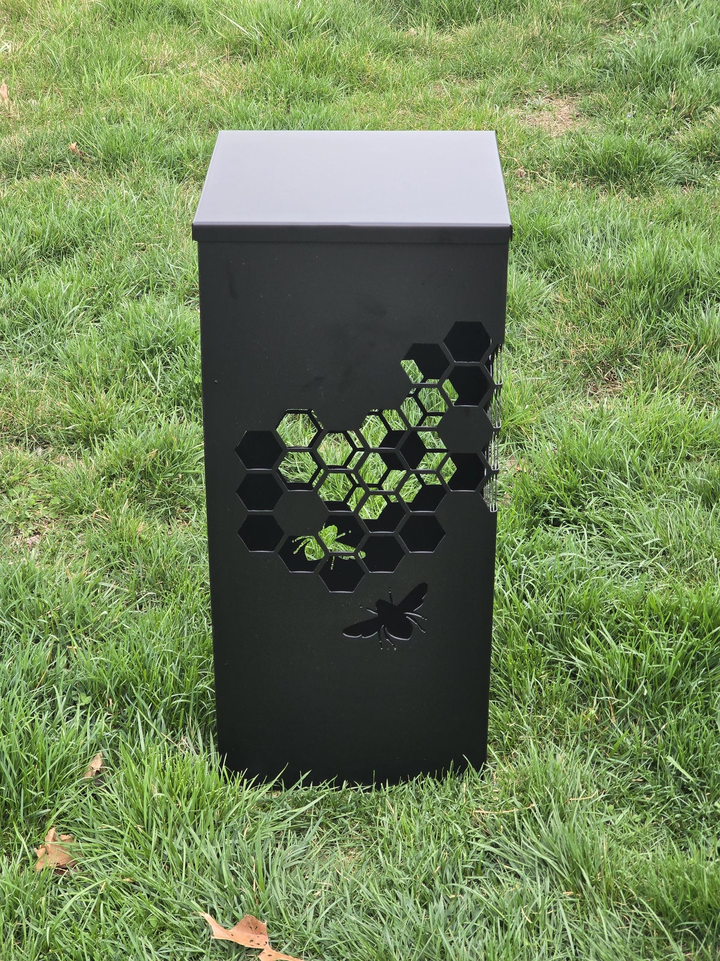 Beehive Pattern Garden Column, Tower Yard Decoration, Landscape Décor - Finish Options - 27" tall x 12" wide